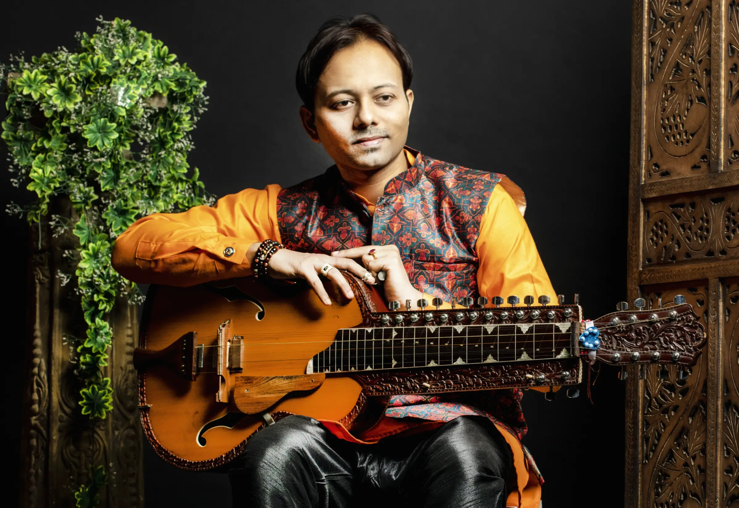 Rhitom Sarkar, Slide Guitarist & Teacher at ipassio