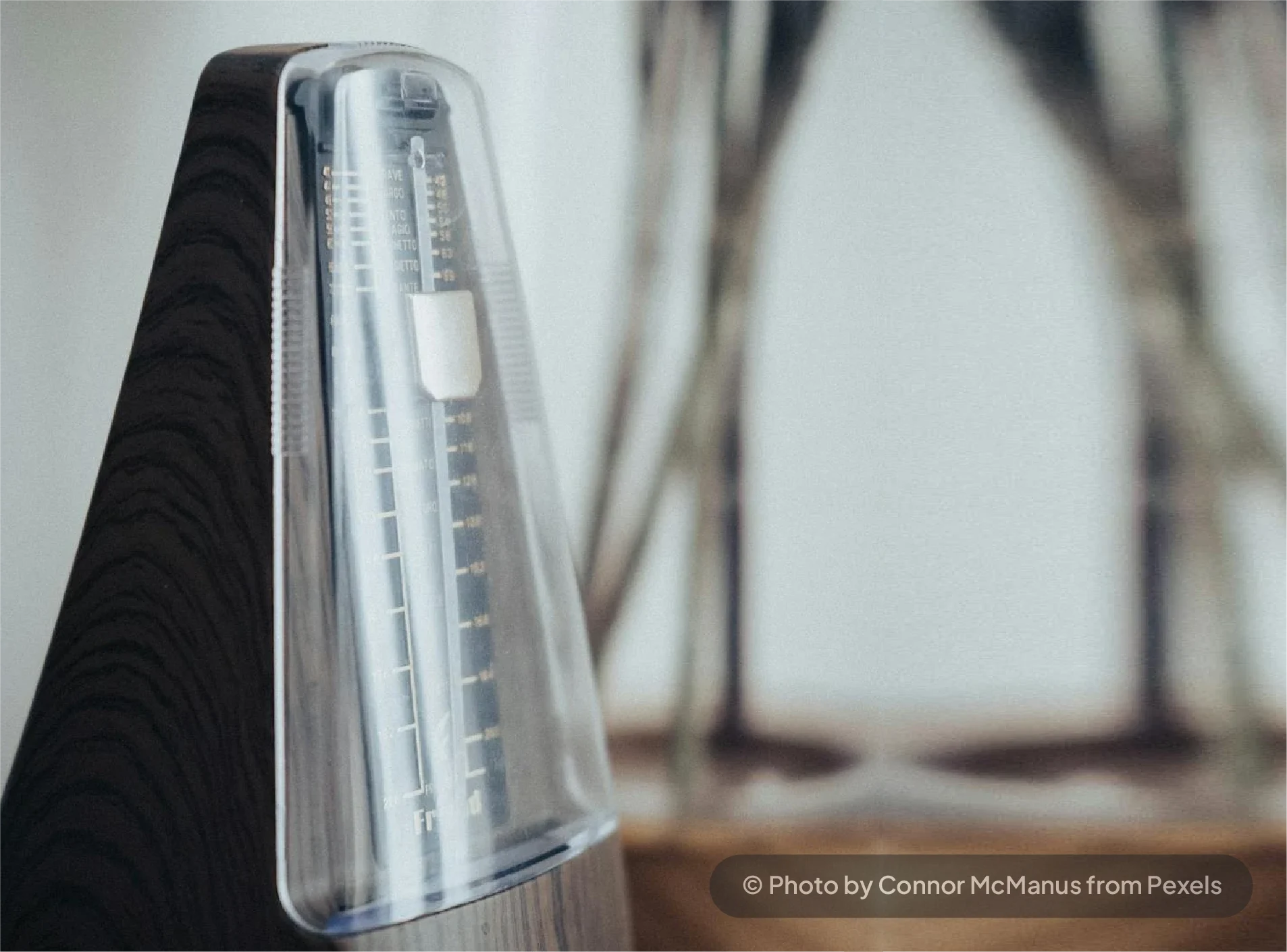 how to use a metronome