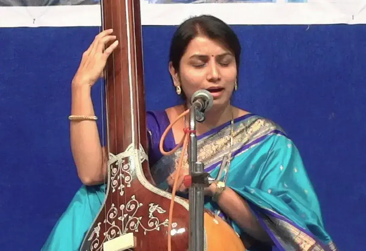 Advanced Hindustani Classical Vocals- Level 1 by Ashvini Modak