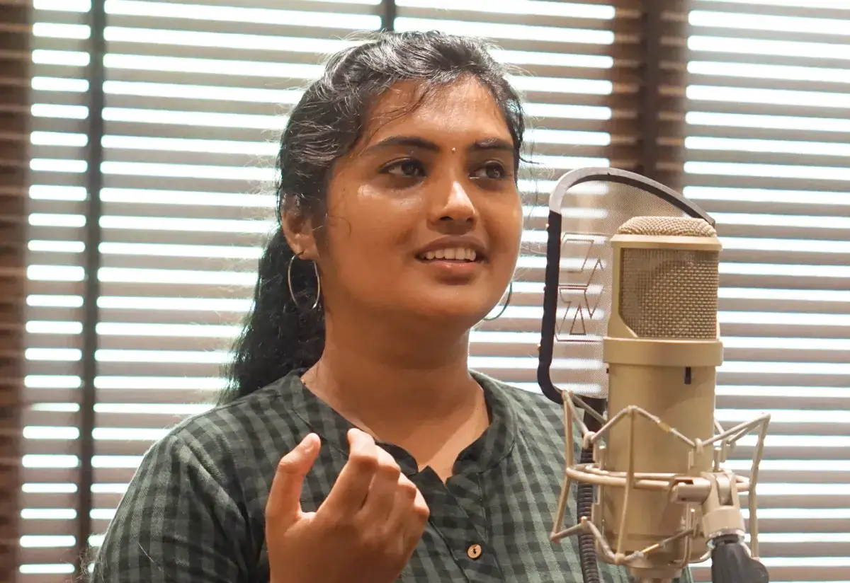 Learn Beginners Carnatic Vocals with SruthiRanjani M J on ipassio