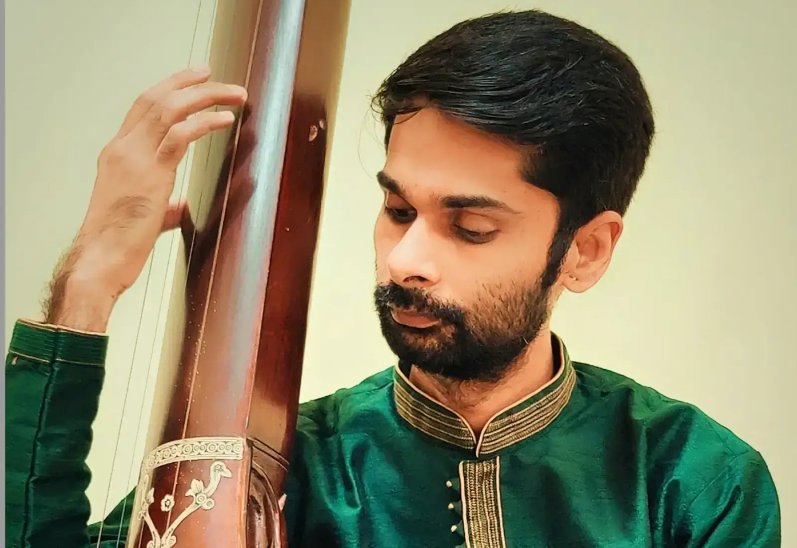 Learn Indian Classical Music with Onkar Deshmukh on ipassio