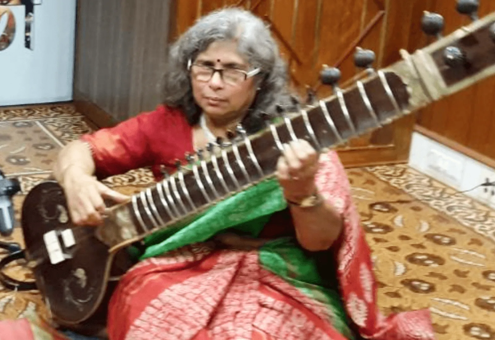 Advanced Level SItar Classes with Kajal Chatterjee on ipassio