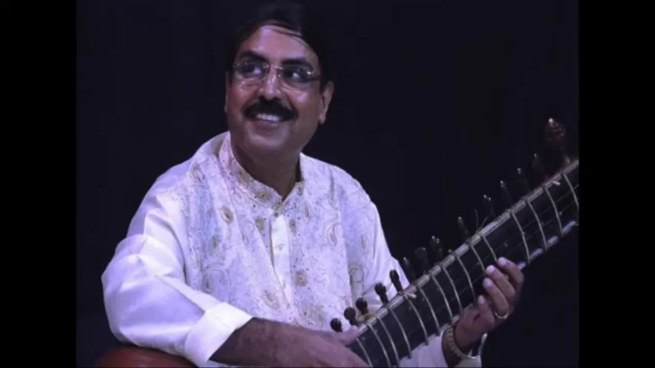 Online Sitar lessons with Dr. Jayant Das on ipassio