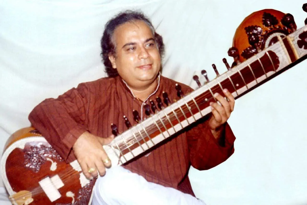 Online Sitar Lessons for Beginners by Pt. Debaprasad Chakraborty