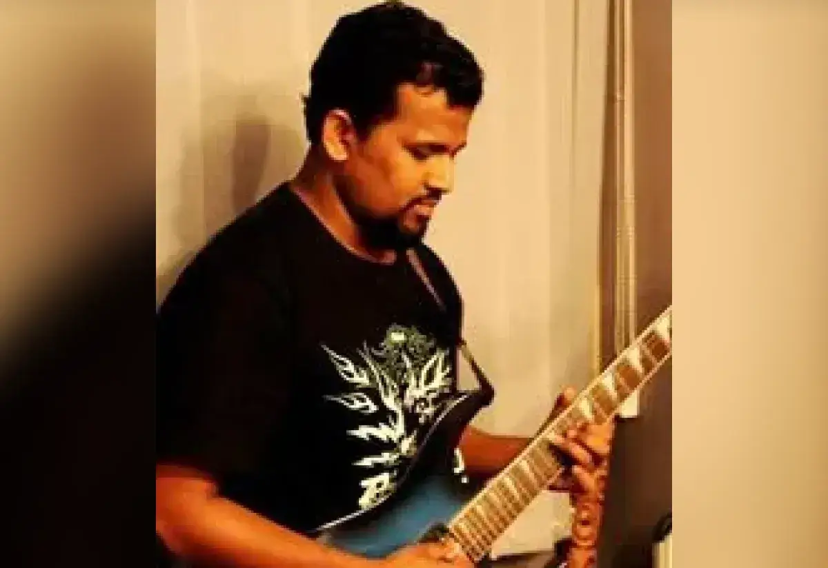 Online Western Style Guitar Lessons For Intermediate Players By Harish Marappa