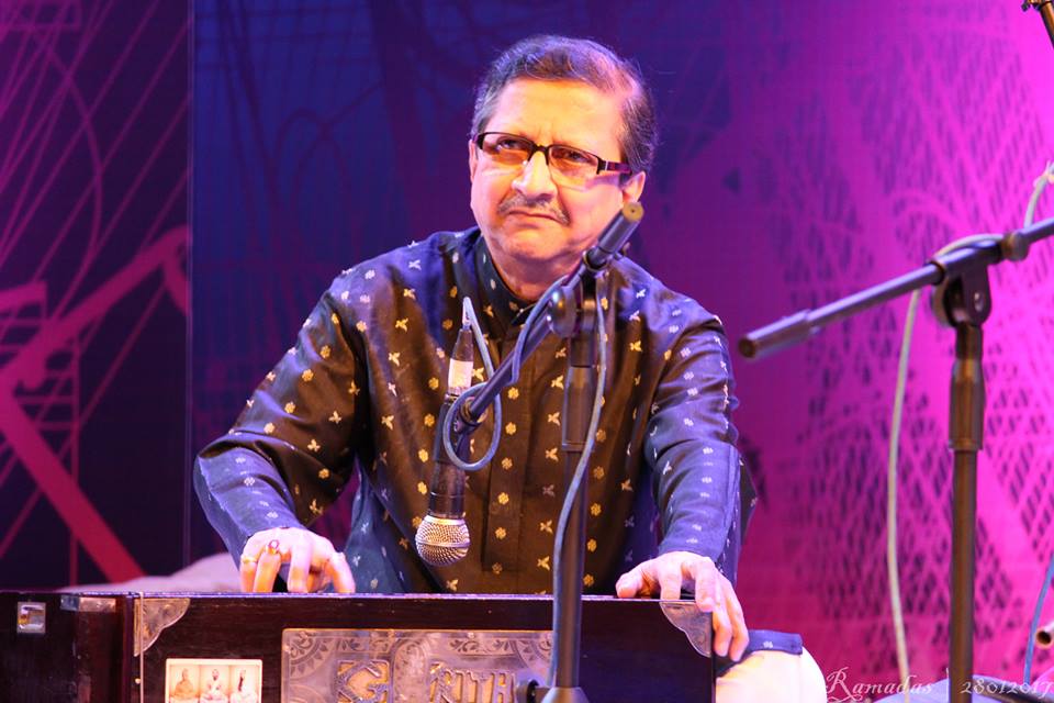 Harmonium Lessons For Beginners and Intermediates By Jyoti Goho ipassio